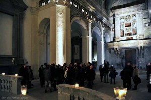 Si visita l'interno di San Pietro