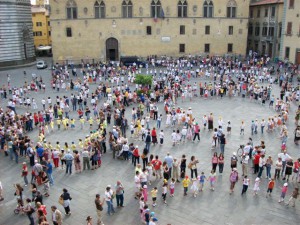 balli-in-piazza-pistoia