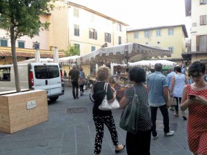 Piazza della Sala il 7 giugno a sera