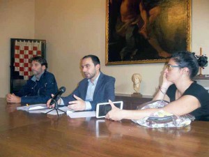 Gabriele Magni, Samuele Bertinelli e Marta Quilici in conferenza stampa