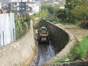 Pulizia e ricavatura dei fossi. 2 [repertorio]