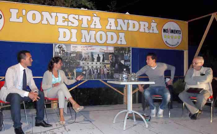 TUTTI IN PIEDI, È ARRIVATO DI MAIO!