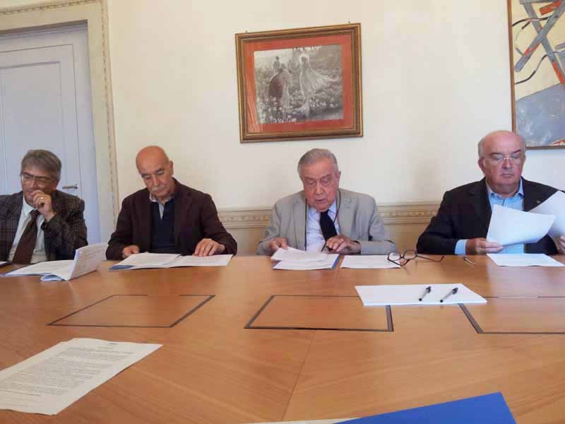 CARIPIT. PRESENTATI I PROGETTI ‘BORSE LAVORO 2014’ E LE BORSE DI STUDIO ‘ULISSE’ E ‘GALILEI’