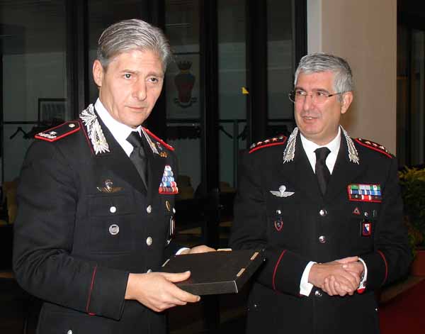 SALUTO DEL COMANDANTE DELLA LEGIONE CARABINIERI TOSCANA