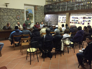 Sala consiliare di Marliana. Mostra “Sguardi di Passaggio”