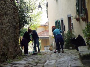 Pulizie di primavera a Buggiano Castello