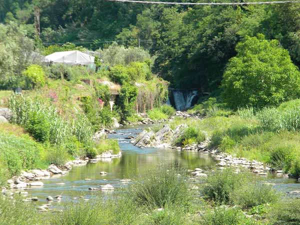 pescia. IMPIANTO IDROELETTRICO SUL TORRENTE PESCIA, UN ULTERIORE SCEMPIO