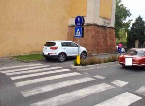 Piste ciclabili e parcheggi. 1