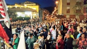 Un folto pubblico ha assistito al Corteggio