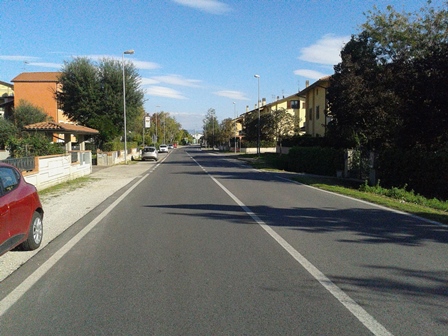 CASALGUIDI, NUOVI MARCIAPIEDI IN VIALE EUROPA