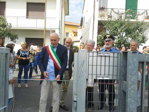 CASALGUIDI. TAGLIO DEL NASTRO ALLA “COCCINELLA”