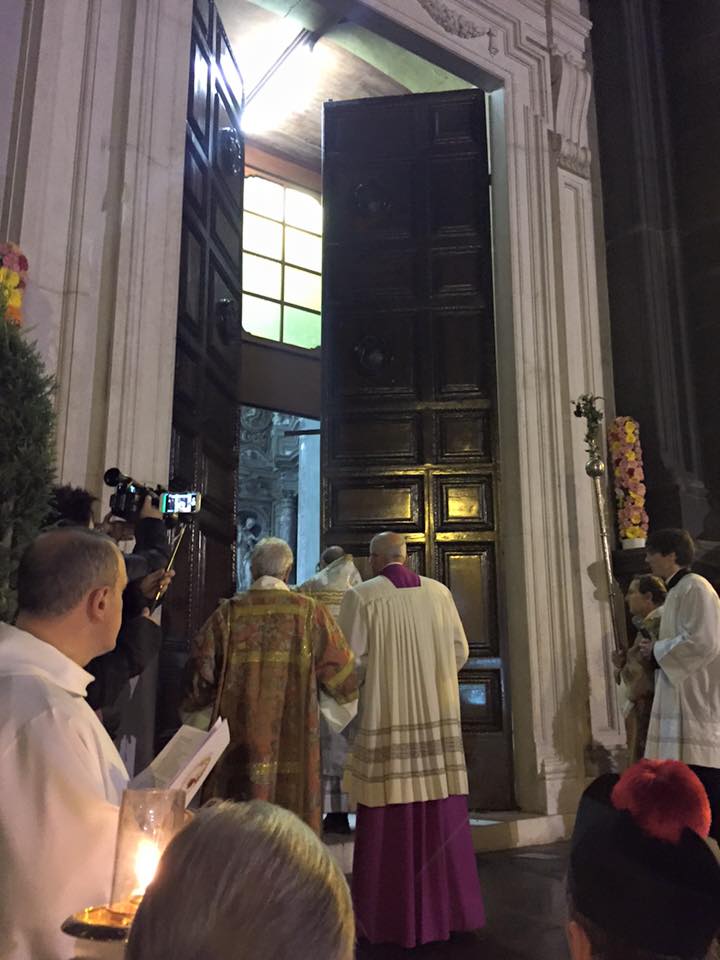 pescia. APERTA LA PORTA SANTA