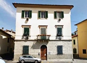 Villa Benti in piazza San Lorenzo a Pistoia