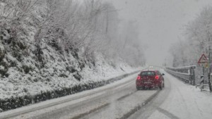 E con la neve che rallenta tutto?