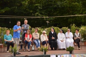 Uno dei momenti della festa [foto Carlo Gori]