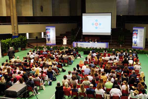 centri alzheimer. GLI ALLIEVI DELLE SCUOLE DI SANITÀ PISTOIESI PROTAGONISTI