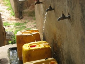 A Lucciano e Tizzana qualcuno utilizza le taniche