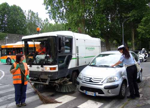 montemurlo. AGOSTO, UN MESE DI SOSTA SENZA IL PERICOLO DI INCORRERE IN SANZIONI. IL COMUNE ISTITUISCE AREE DEDICATE LIBERE DAI TURNI DI LAVAGGIO STRADE