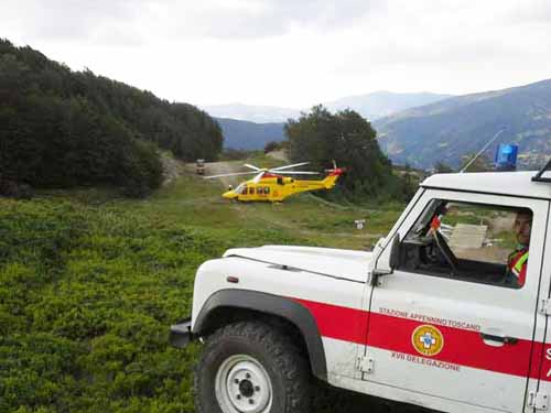 sast pistoia. INTERVENTO E RECUPERO DI UN FERITO A STIAPPA