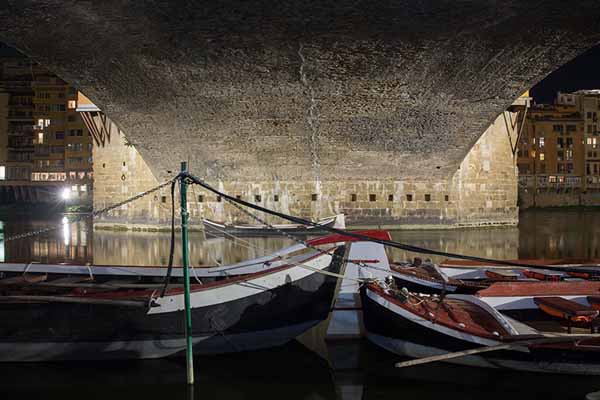 firenze. PROSPETTIVA NOTTURNA DEI PONTI DELL’ARNO