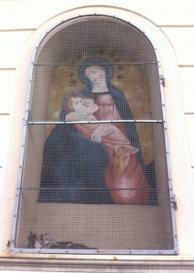 Porta Carratica, il tabernacolo in Piazza Da Vinci