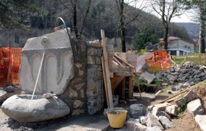 cutigliano. UNA FONTANA-MONUMENTO PER IL “PONTE”