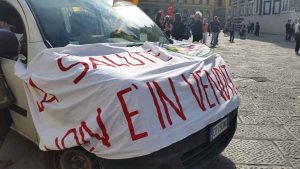 la protesta. SANITÀ E SALUTE PER I TOSCANI