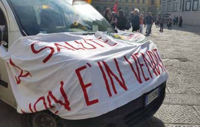 la protesta. SANITÀ E SALUTE PER I TOSCANI