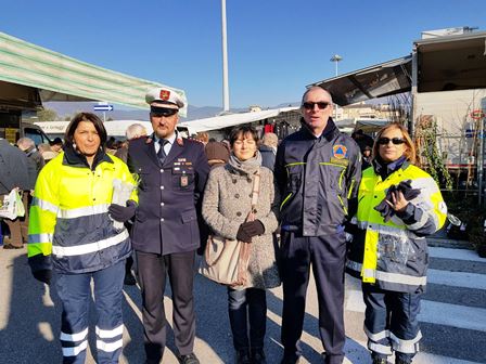 montemurlo. GADGET E QR PER PORTARE LA PROTEZIONE CIVILE SEMPRE IN TASCA