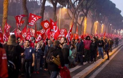 politiche 2018. CON IL PARTITO COMUNISTA TORNA IL SIMBOLO DELLA FALCE E MARTELLO