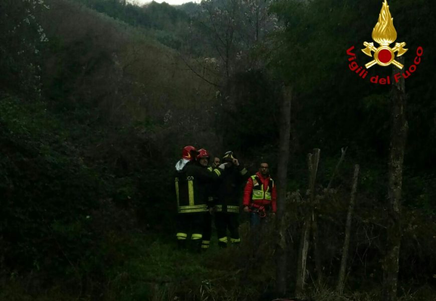 PESCIA, PERSONA CADE IN ZONA IMPERVIA