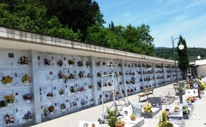 montemurlo. AL CIMITERO DI ROCCA UN NUOVO BLOCCO DI LOCULI CON 150 OSSARINI