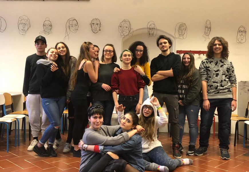 la scuola in scena. MITO, SCIENZA E ROCK & ROLL