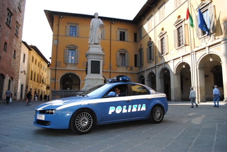 NIGERIANO AGGRESSIVO ALLONTANATO DA CENTRO DI ACCOGLIENZA PER MIGRANTI