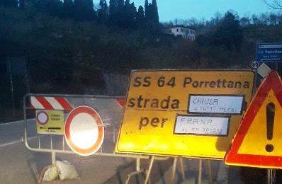 anas. CHIUSA PER UNA FRANA LA SS 64 “PORRETTANA” TRA PAVANA E PONTE DELLA VENTURINA