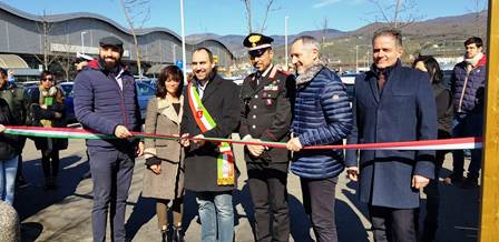 montemurlo. INAUGURATA LA NUOVA ISOLA ECOLOGICA AL SUPERMERCATO COOP DI VIA LIVORNO