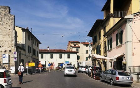 publiacqua. VIALE PETROCCHI, OGGI ACQUA A SINGHIOZZO