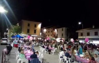 aperitivo rosa. INAUGURATA LA PANCHINA ROSA DI LAMPORECCHIO