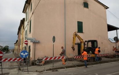 ATTRAVERSAMENTI PEDONALI LUMINOSI, PARTITI I LAVORI IN VIA ANTONELLI