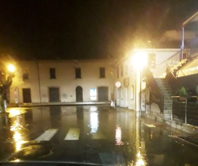 pieve a nievole. ANCORA ACQUA NELL’ AREA FUTURA DEL SOTTOPASSO FERROVIARIO