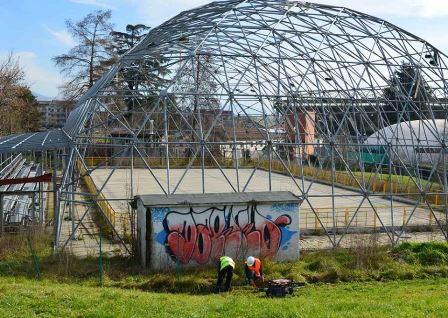 PALLONE DI PATTINAGGIO, IN CORSO L’ALLESTIMENTO DEL CANTIERE PER L’AVVIO DEI LAVORI