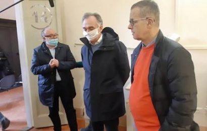 coronavirus. ROSSI A PISTOIA PER VISITARE IL NUOVO REPARTO DI CURE INTERMEDIE E LA CROSS