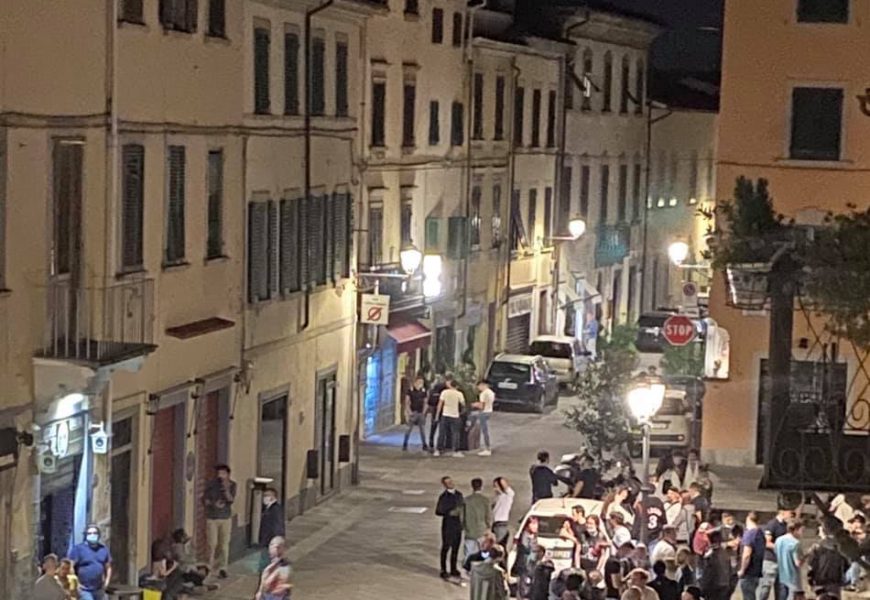 A PRATO VENDITA DI BEVUTE DA ASPORTO CONSENTITA FINO ALLE 23