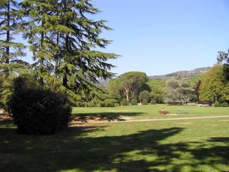 montecatini. FASE 2, DA LUNEDÌ 4 MAGGIO RIAPRONO LA PINETA E GLI ALTRI PARCHI E GIARDINI