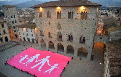 IN PIAZZA DUOMO PER DIRE  “NO” AL LIBERTICIDA DDL ZAN SULL’OMOFOBIA