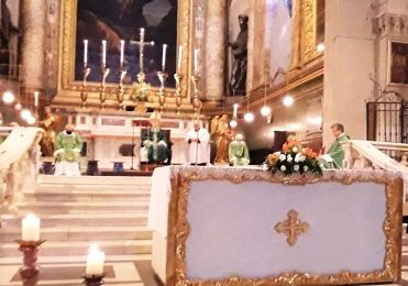 MESSA DI REQUIEM IN DUOMO, MOMENTI DI RARA COMMOZIONE