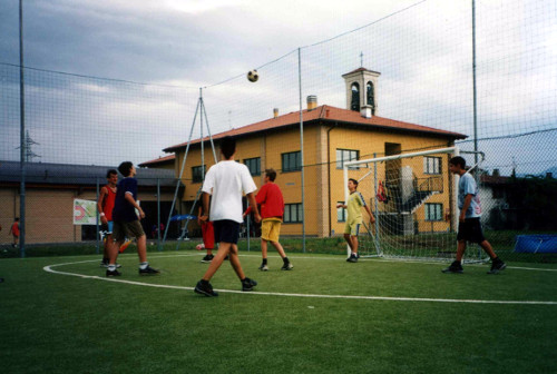 coronavirus. FIRMATA L’ORDINANZA N. 70: RIPARTONO CALCETTO, SAUNE E GIOCHI CON LE CARTE