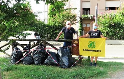 quarrata. BLITZ ESTIVO E PULIZIA STRAORDINARIA DENTRO IL LETTO DEL TORRENTE FERMULLA