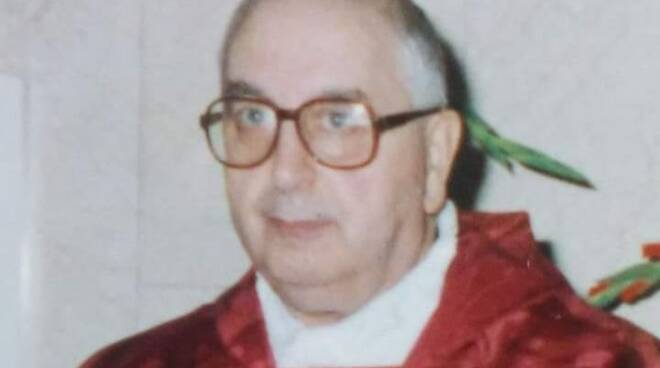 pescia. MORTO MONSIGNOR LELIO POLLASTRINI