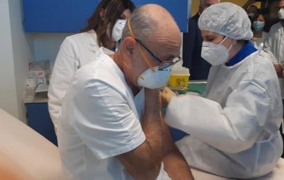 PRIMO STEP DEL VACCINE DAY IN QUATTRO OSPEDALI DELL’AZIENDA SANITARIA E NELLA RSA DI MONTEDOMINI